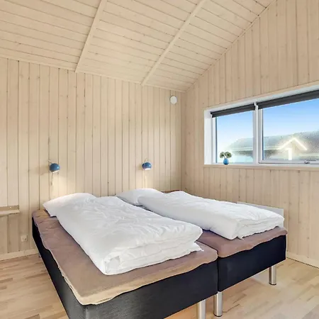 Feriehus 3 Bedroom Lovely In Tarm
